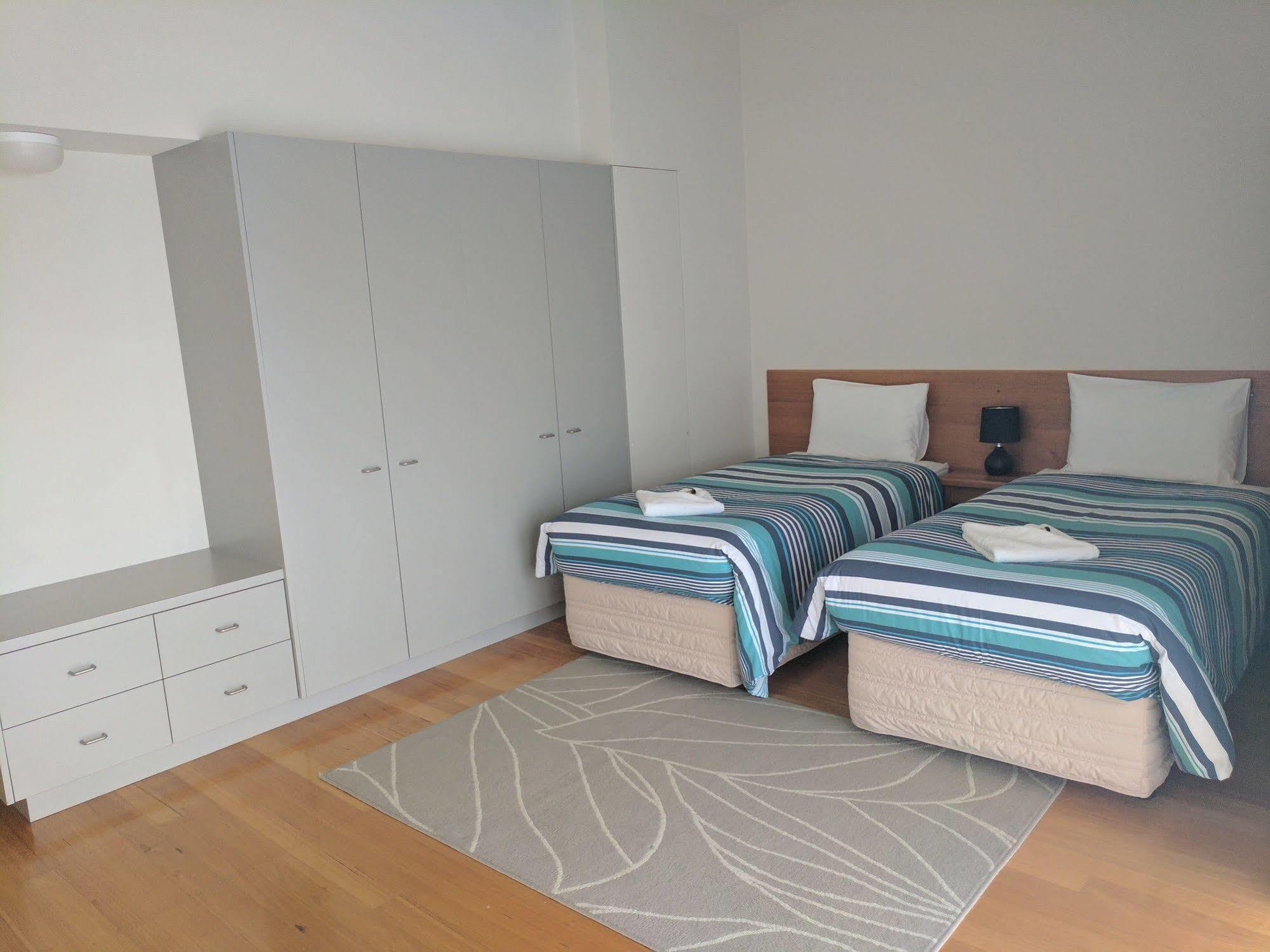 Metung Waters Motel And Apartments Екстер'єр фото